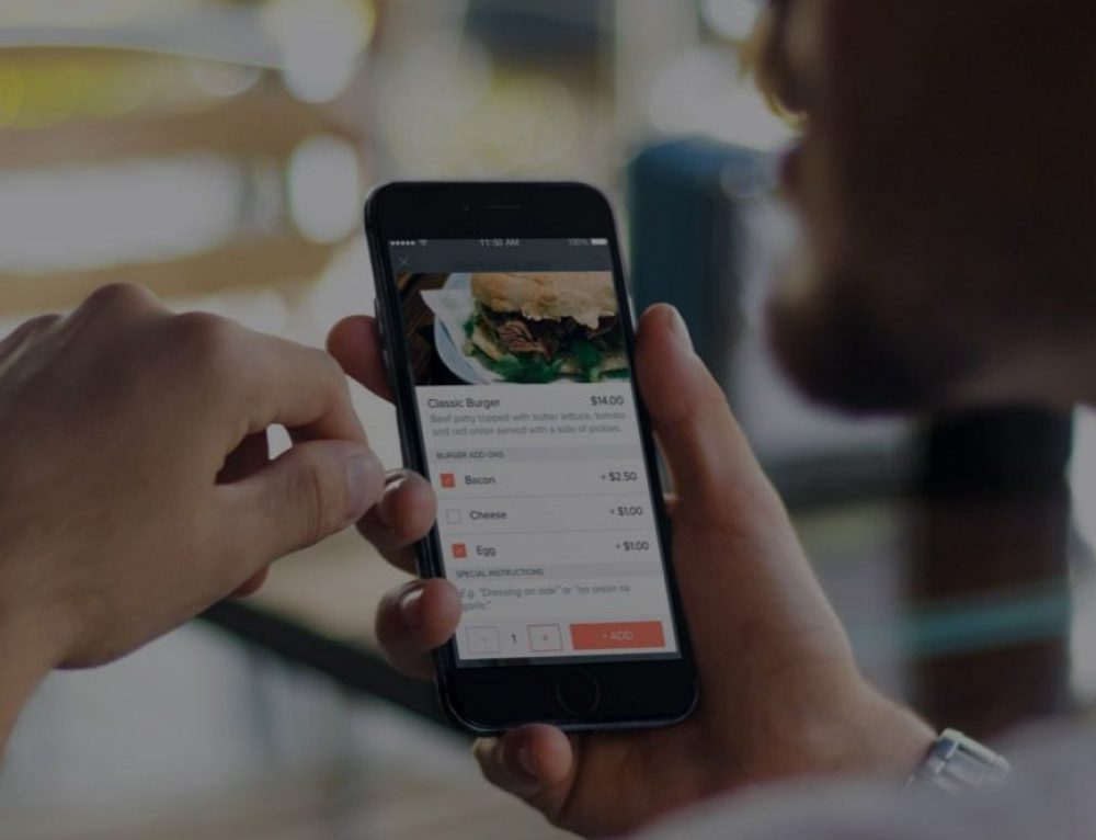 HOW RESTAURANT TECHNOLOGIES ARE REVOLUTIONIZING THE GUEST EXPERIENCE